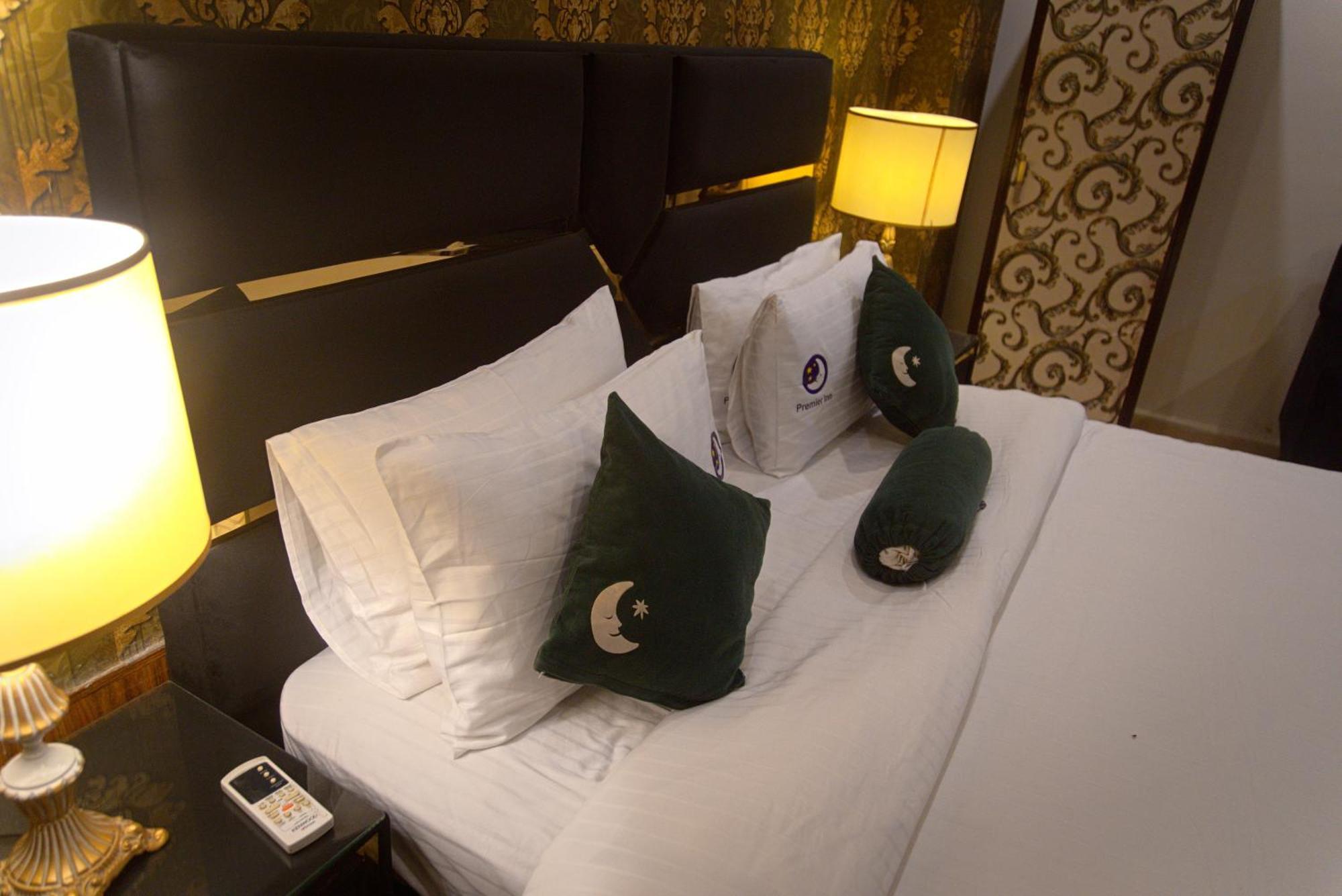 Premier Inn Johar Town Lahaur Zewnętrze zdjęcie