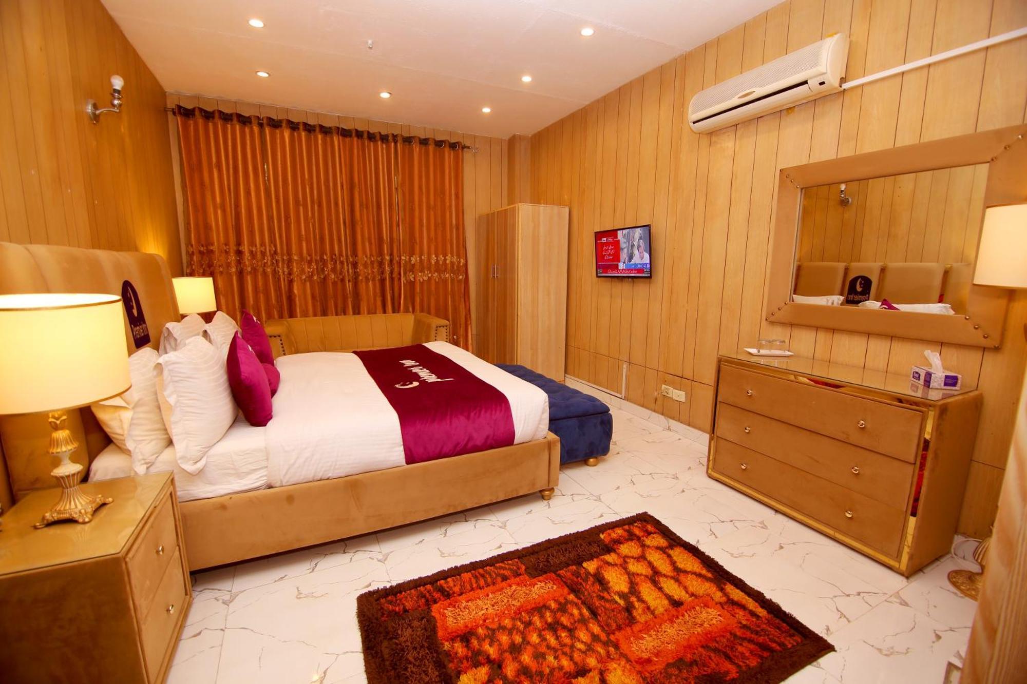 Premier Inn Johar Town Lahaur Zewnętrze zdjęcie